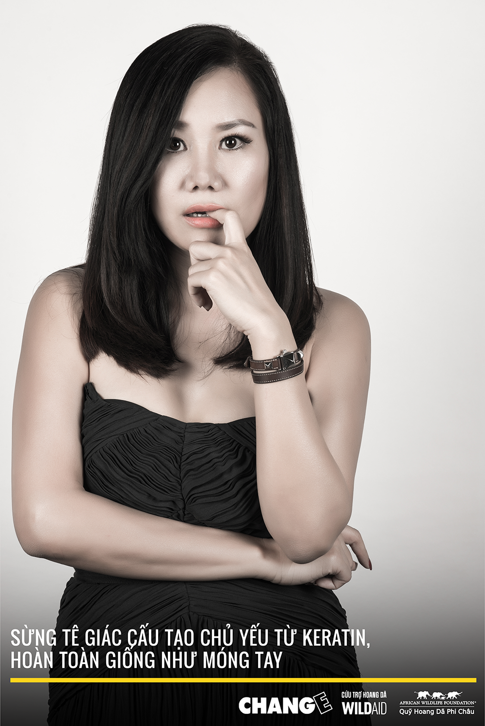 26[-]nghệ[-]sỹ[-]đồng[-]loạt[-]cắn[-]móng[-]tay[-]kêu[-]gọi[-]bảo[-]vệ[-]tê[-]giác